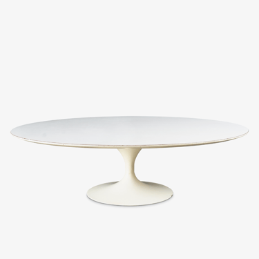 Saarinen Oval Pedestal Coffee Table