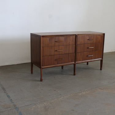 Mid-Century Modern Walnut Credenza/Dresser by United 