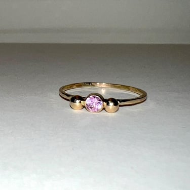 Pink Sapphire Pebble Ring in Solid 14k Yellow Gold 