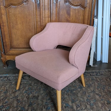 MCM Rose Pink Upholstered Chair 27 x 30 x 24