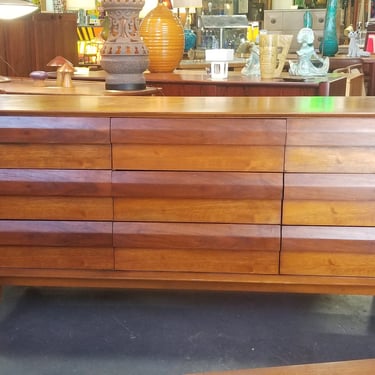 Mid-Century Modern Vintage 1960's Low Dresser 