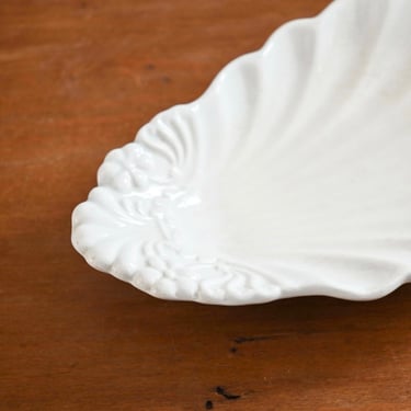 antique sarreguemine ceramic seashell “ravier”