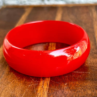 Red Bakelite Bangle Bracelet Chunky Cherry Red Tested Art Deco Retro Vintage Jewelry 