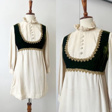 vintage 1960s Ren Faire green velvet and cream mod long sleeve mini dress size small 