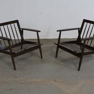 Pair of Mid-Century Lounge Chairs Walnut Open Arm Lounge Chairs 