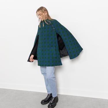 GEOMETRIC WOOL CAPE 60's Scottish Scotland Wool Vintage Poncho Shawl Jacket / Small Medium 