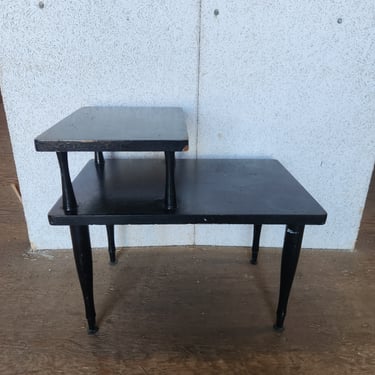 MCM Style Two Tiered Side Table 23.75 x 21 x 15.75