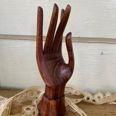 Vintage Wooden Hand, Sculpture, Hand Model, Small Hand, Nail Salon, Lady's Hand, Fingernails, Wooden Decor, Ring Display 
