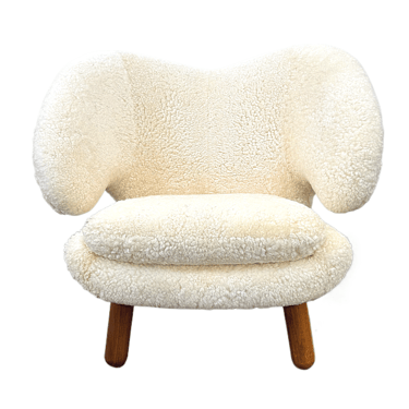Finn Juhl Pelican Chair Sheepskin