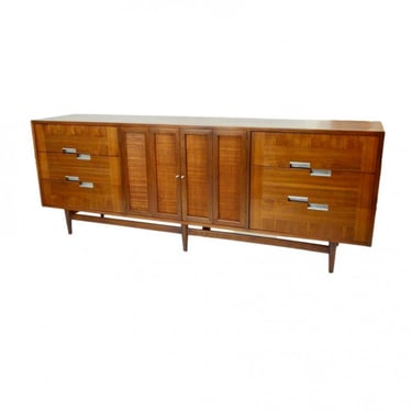 Large American of Martinsville Accord Dresser