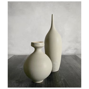 SHIPS NOW- Set of 2 Stoneware Vases in Light Matte Grey by Sara Paloma Pottery 