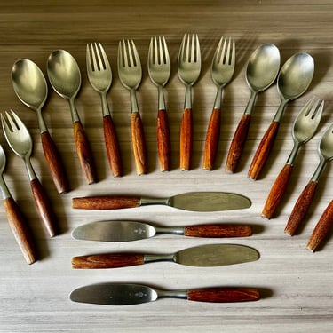 Vintage Jens H. Quistgaard  Dansk Fjord 18 Pieces, Dansk Flatware, Four Ducks Jens Quistgaard Danish Modern, Teak Handle Mid Century Cutlery 