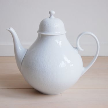 Rosenthal Studio Line Romance Tea Pot White Bjorn Wiinblad Made in Germany 