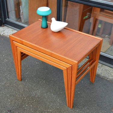 Unique Wider Set of 3 Nesting Tables w/ Mitered Corners & Splayed Legs