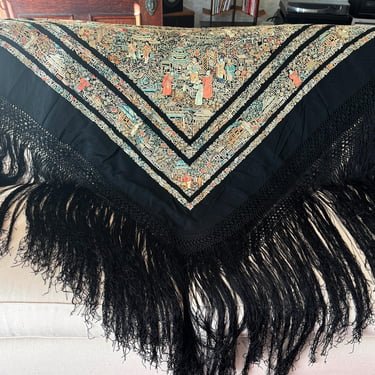 Exquisite Antique Chinese Cantonese Shawl Hand Embroidered Silk Double sided 