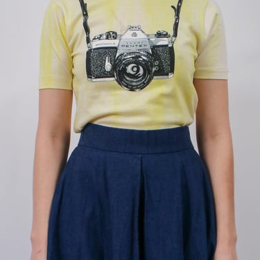 1970s Yellow and White Novelty Pentax Camera Print T-Shirt