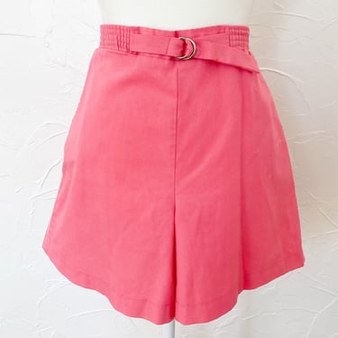 80s Sasson Pink Belted Shorts with White Piping | Medium/Large/ 30