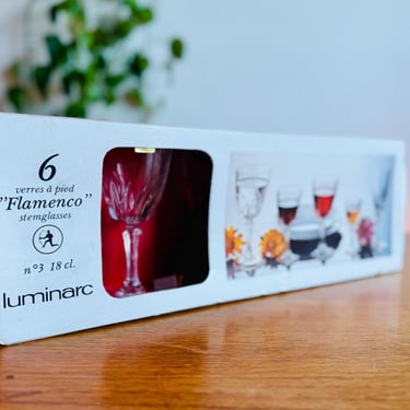 Set of Six Mid-Century Luminarc Flamenco White Wine Glasses - Vintage Glassware From 1970s 