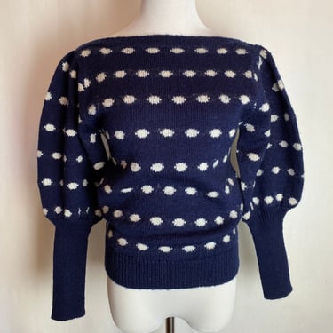 70’s blue & white knit sweater top vintage polkadots Puff sleeves snug ribbed boat neck Boho hippie size S-Med 