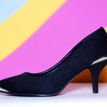 Vintage 80s/90s Black Suede and Gold Pumps | Size 7 / 7.5 
