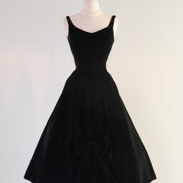 Iconic 1950's Black Velvet Cocktail Dress By Miss Elliette / Waist 26"