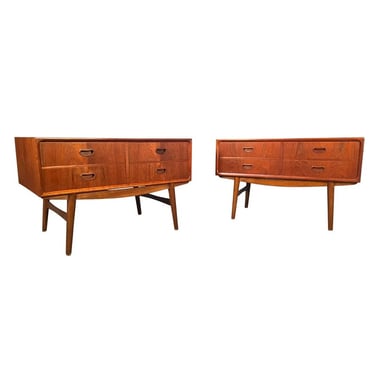Pair of Vintage Danish Mid Century Modern Teak Nightstands - End Tables in the Manner of Peter Hvidt 