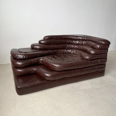 DS-1025 BROWN LEATHER TERRAZZA SOFA BY UBALD KLUG FOR DE SEDE, 70's