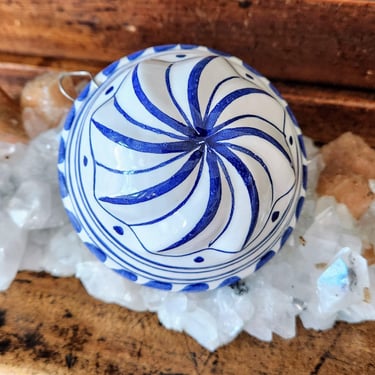 Vintage Bassano Mold Italy~Hand Painted Blue & White Majolica Mold~Ceramic Wall Decor 