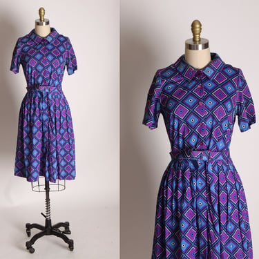 1950s Jersey Knit Blue and Purple Geometric Harlequin Print Short Sleeve Dress by Shelton Stroller -S 