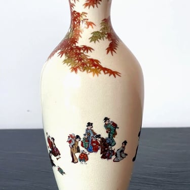 Japanese Miniature Satsuma Vase Yabu Meizan Meiji