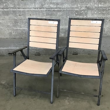 Folding Patio Chair Pair (Seattle)