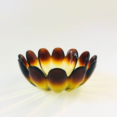 Large Mid Century Glass Lotus Petal Salad Bowl by Indiana Glass 
