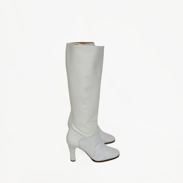 1970's Tall White Leather Stacked Heel Boots I Sz 6 I Heritage Collection 