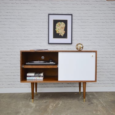 Whitewater Record Cabinet with Pull-out Shelf - Solid Cherry - Clear/Ebony 