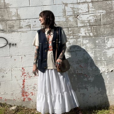 White Cotton Skirt with Eyelet Lace Trim