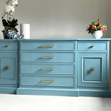 Traditional Buffet - Lacquered in Blue 