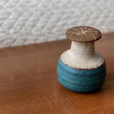 Mid Century Studio Pottery | Lidded Vase 