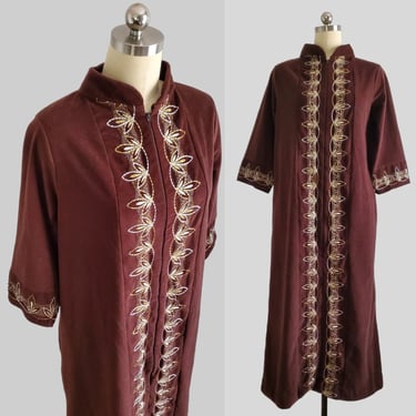 1970s Velour Robe by Katz in Chocolate Brown with Gold and White Embroidery - 70s Loungewear - Women's Vintage Size Medium 