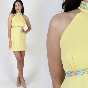 Canary Yellow 70s Disco Lounge Sun Dress, Open Back Halter Sexy Outfit, Short Embroidered High Neck Go Go Frock 