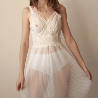 2946d / white sheer pleated slip dress / s 