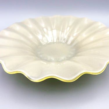 Red Wing Pottery Fruit Bowl 1276 | Vintage Yellow and Gray Centerpiece | Scallop Edged Low Bowl | Mid-century Modern Pottery Art 