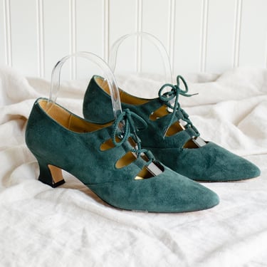 green leather heels 80s 90s Spiegel Regency style spool heel suede shoes US size 7 