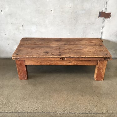 Rustic Farmhouse Coffee Table