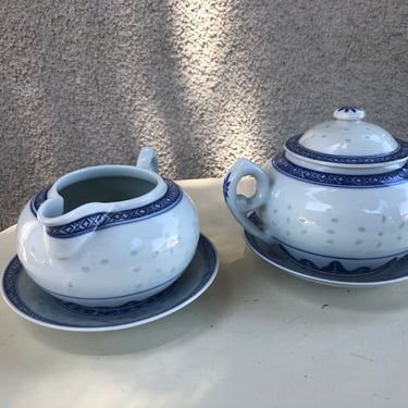 Vintage blue white rice eye grain porcelain cream sugar bowl set with 2 saucers Made in China 