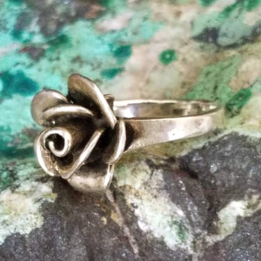 Sterling Flower Ring Size 6~Vintage Artisan Rose Ring~Floral jewelry~Sterling Silver 925~JewelsandMetals 