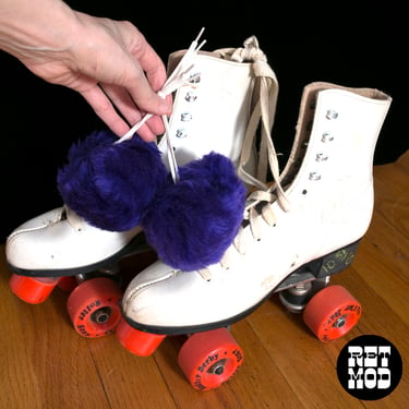 ICONIC Vintage 70s 80s Purple Pompom with Bells for Your Roller Skates 