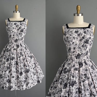 1950s vintage dress | Pastel Pink & Gray Floral Cotton Dress | Small 