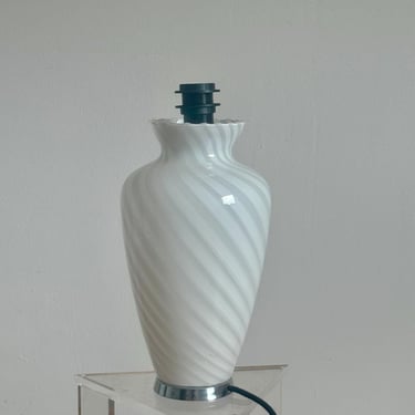 Vintage White Swirl Murano Glass Table Lamp / MCM Vase Shape Bedside Lamp / Nightstand Lamp / Made in Italy / 1960s 