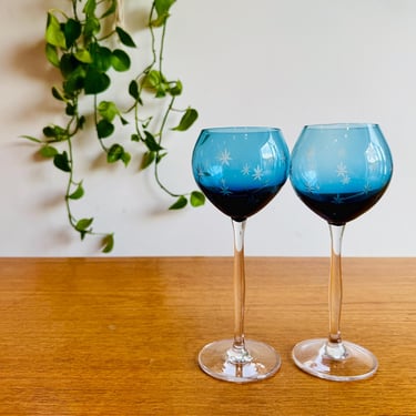 Vintage IKEA Gracil Tall Cobalt Etched Wine Glasses - Mid Century Modern Style Glassware - Set of Two 