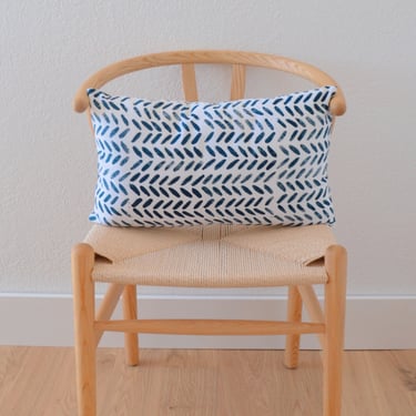 block printed lumbar throw pillow cover. indigo boomerang. 12